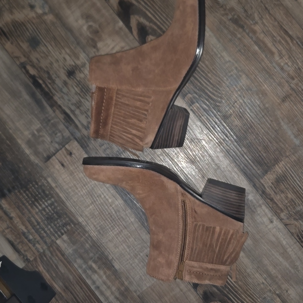 Naturalizer Zelene Suede Fringe Ankle Booties - Tan
